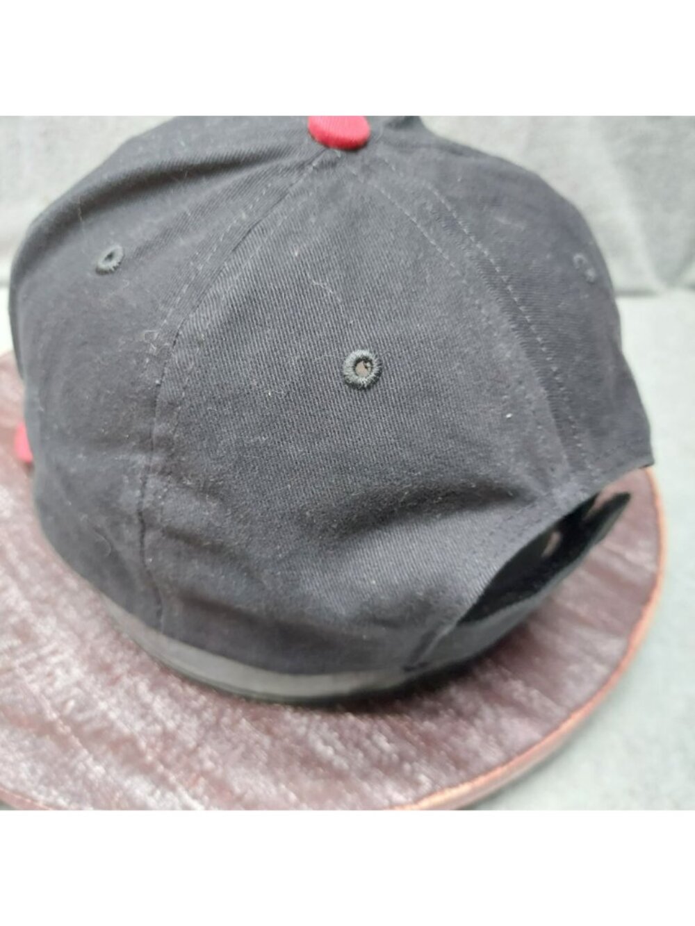 Atlanta Braves Red & Black Adjustable Baseball Cap With Embroidered "A" Logo - Picture 4 of 10